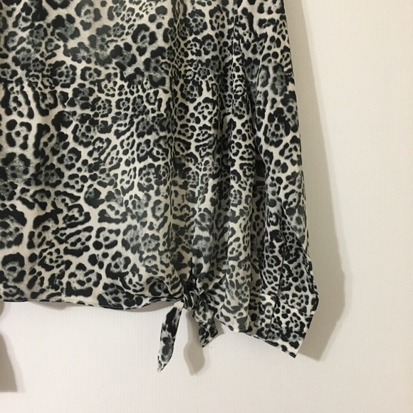 Socialite Animal Print Tie Front Blouse Top - Picture 4 of 8